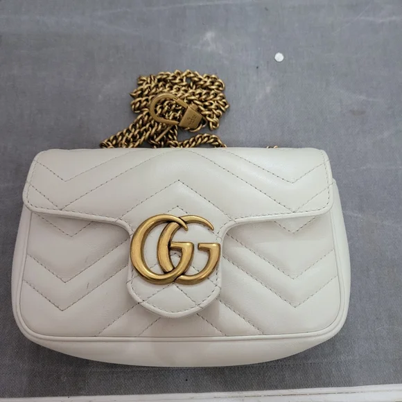 Gucci White Crossbody Bag with Gold Accents - Picture 1 of 10